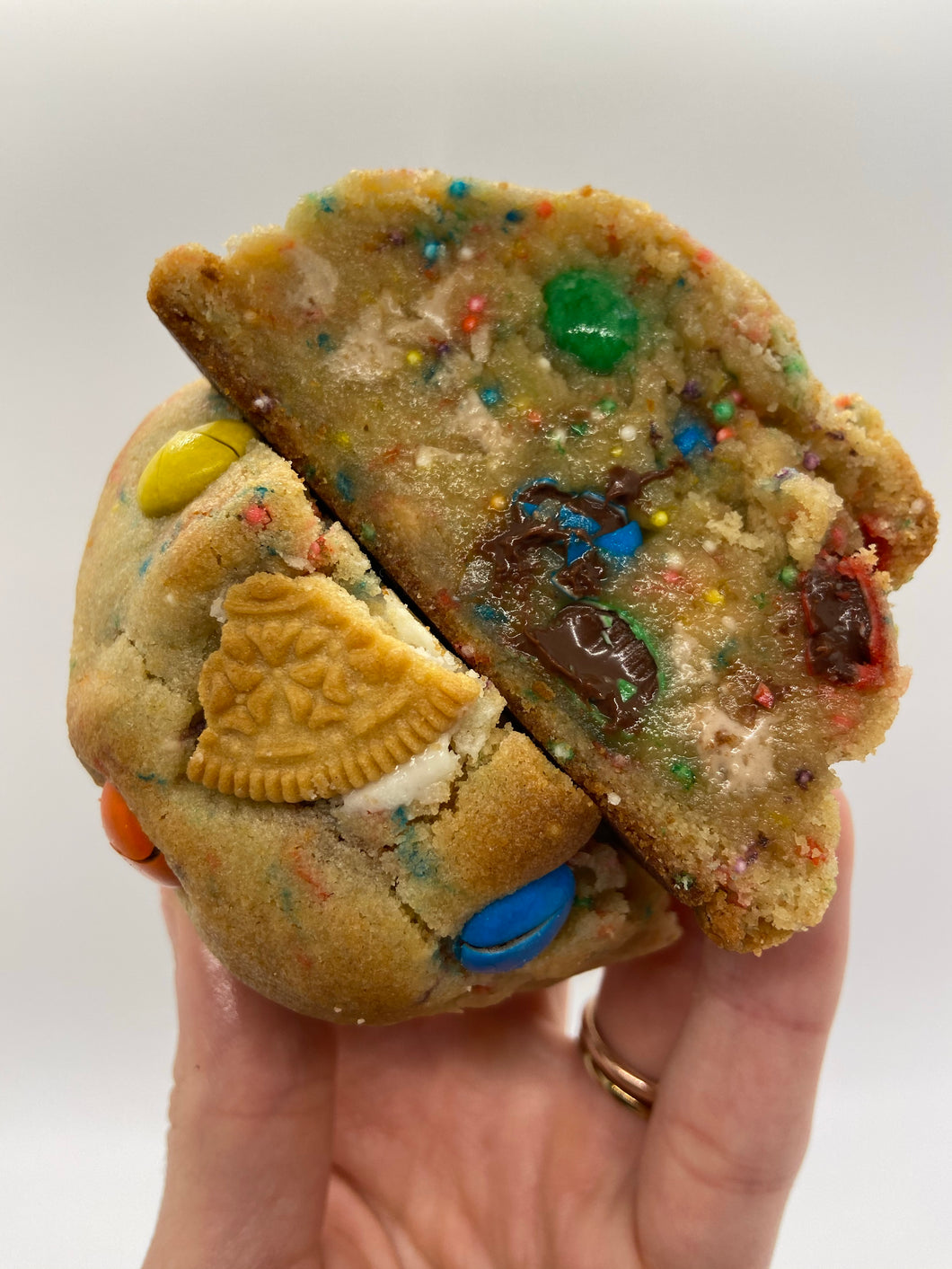 Caramel Oreo Crunch Cookie